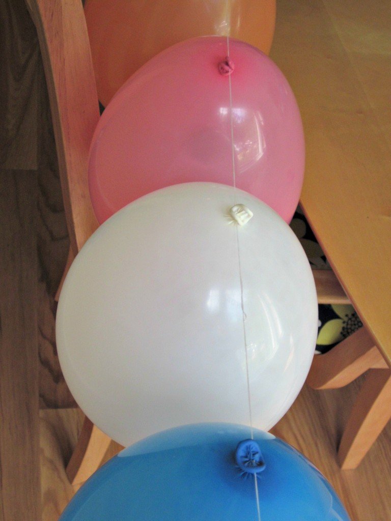 Easy Balloon Garland made with Dollar Tree supplies | MoneywiseMoms