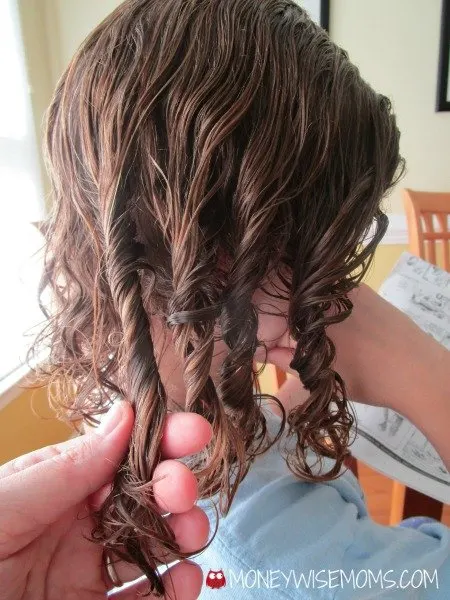 How I Manage my Girls Curly Hair - Moneywise Moms
