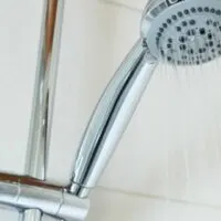 How to update your old shower & tub on a budget | frugal home improvement