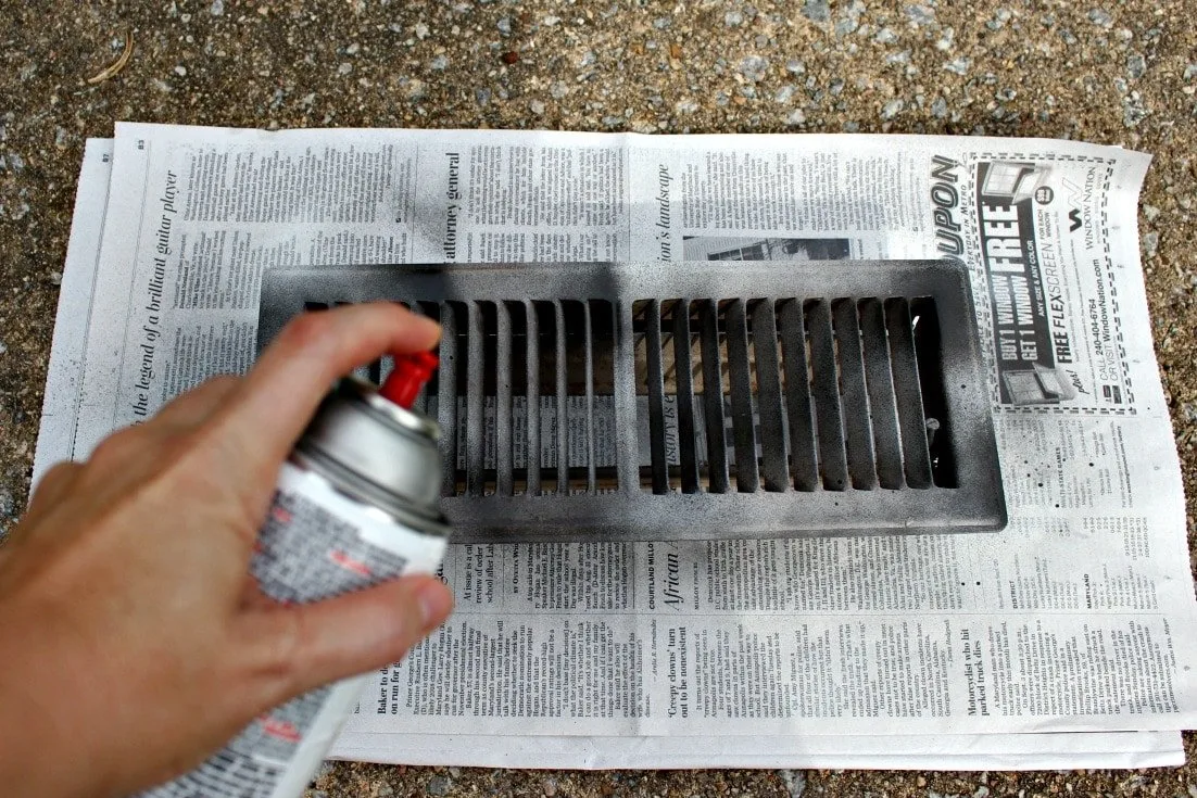 How to paint floor registers - an easy DIY project to update and renew your floor vents