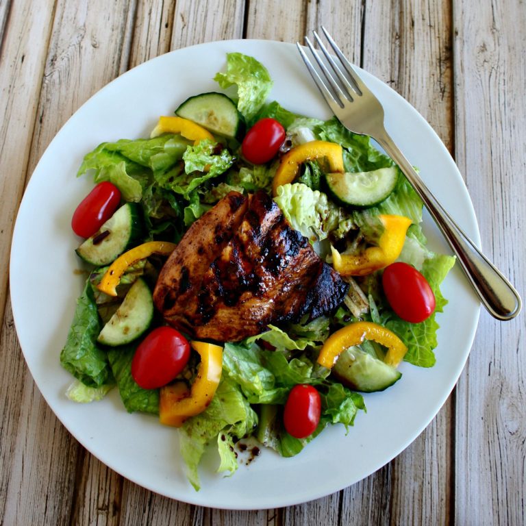 Balsamic Salmon {Easy Weeknight Meal}