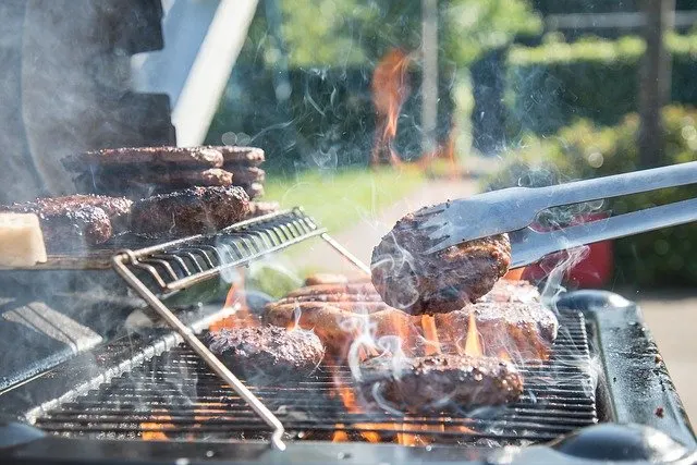 How to throw a Summer BBQ on a budget