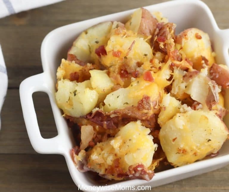 These cheddar bacon ranch smashed potatoes are so delicious and indulgent. A family friendly side dish recipe that is easy to make and tastes great! These ranch smashed potatoes will be a fast favorite for anyone who gives them a try! 