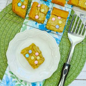 Easter Cookie Bars SQ