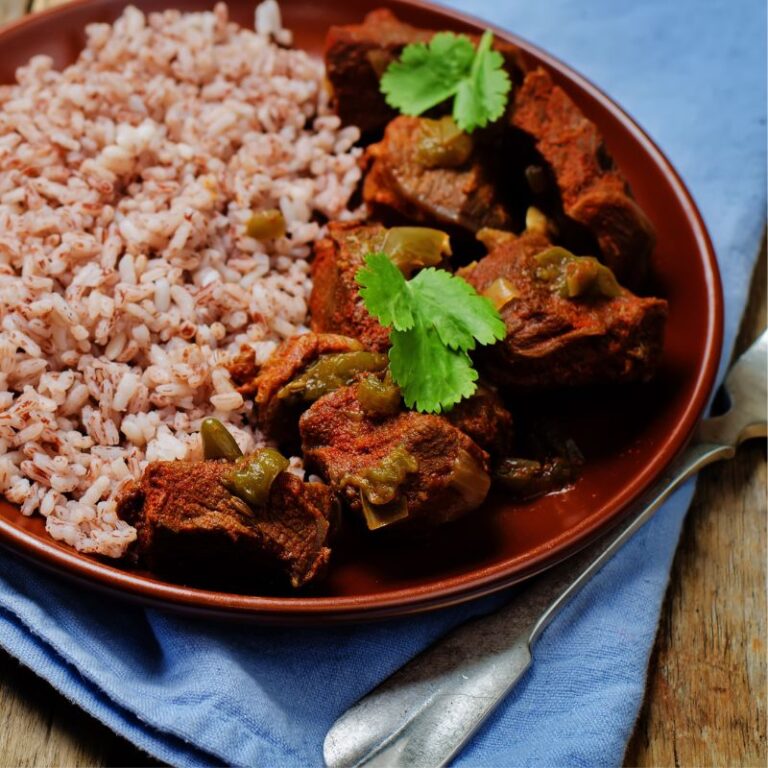 40 Easy Crockpot Meals for Family Dinners