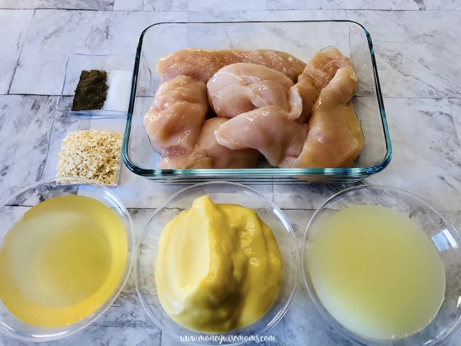 another look at the ingredients needed to make lemon pepper chicken. 