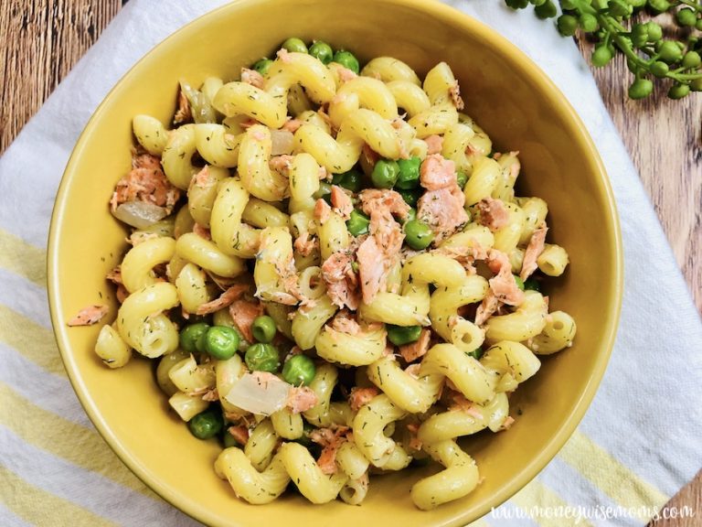 Featured image showing the finished salmon pasta ready to serve.