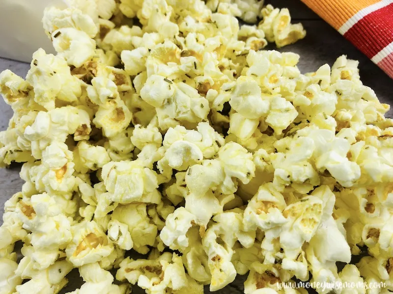 Close up of the finished rosemary parmesan popcorn ready to eat. 