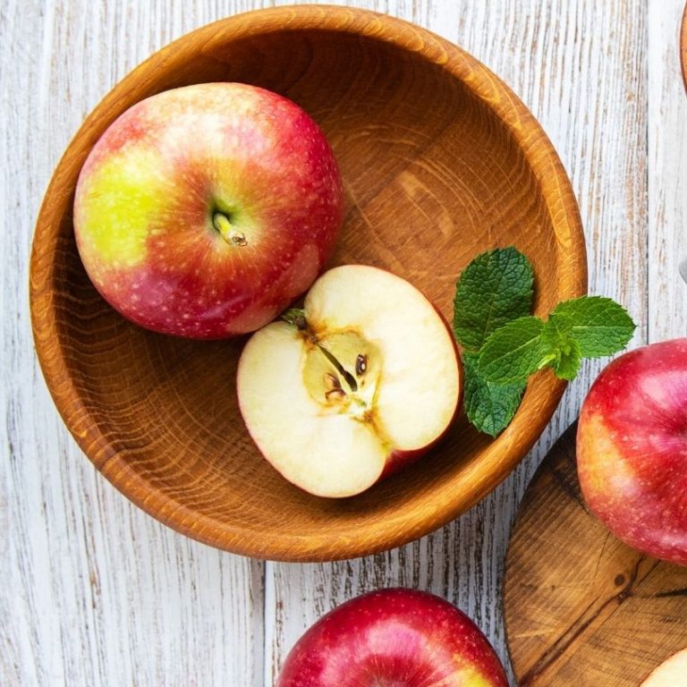 50 Scrumptious Apple Recipes for Dessert