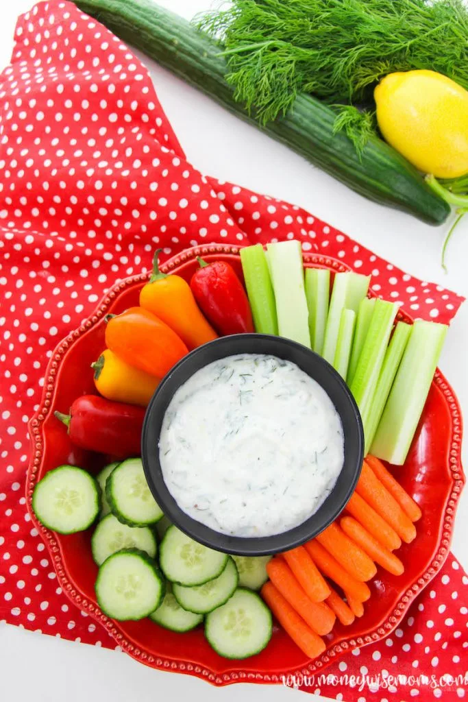 A top down view of the finished tzatziki dip with greek yogurt ready to eat. 