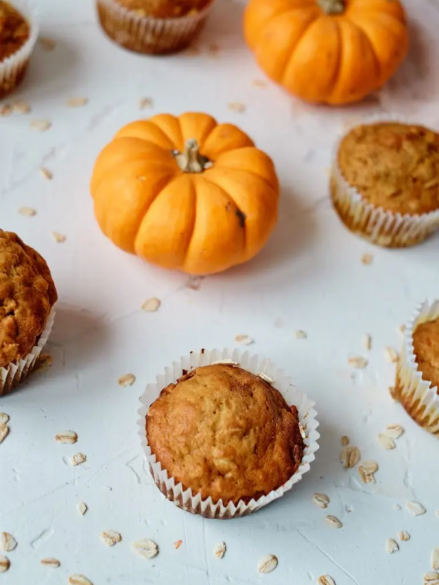 Pumpkin Oatmeal Muffins – Easy Fall Recipe Story
