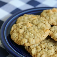 Sweet and Chewy Butterscotch Oatmeal Cookies-cover image