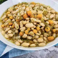 Soup-er Easy Slow Cooker Bean Soup-cover image