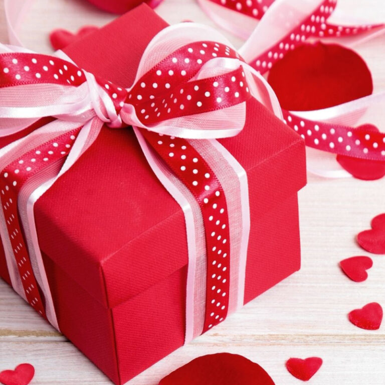 25 Valentine’s Day Gifts under $10