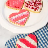 Valentine Heart Cookies-cover image