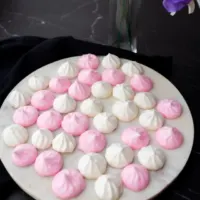 Meringue Cookies {Lemon Flavored} -Cover image