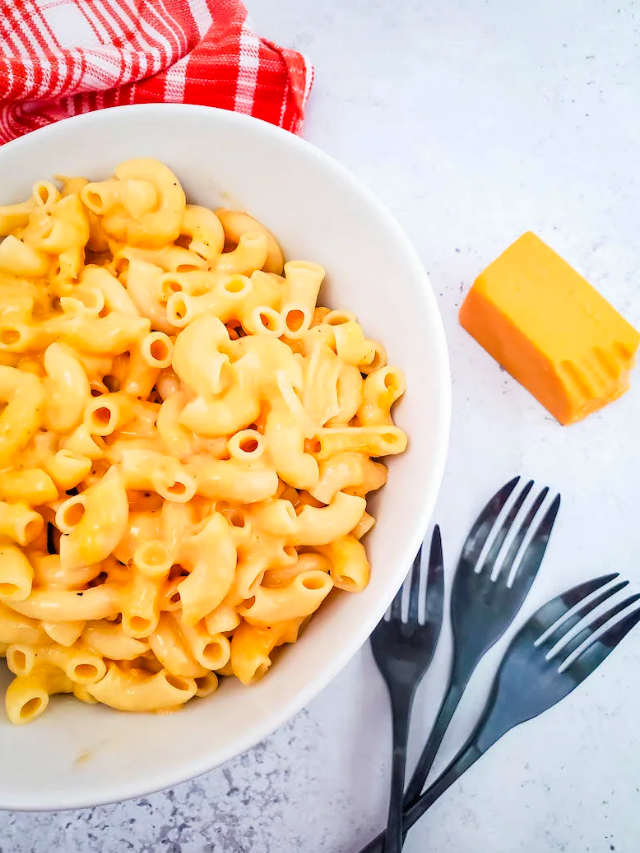 Slow Cooker Mac and Cheese Story