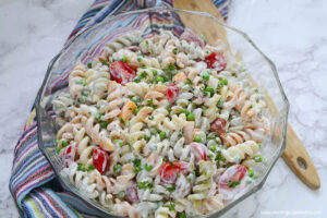 finished bacon and ranch pasta salad recipe.