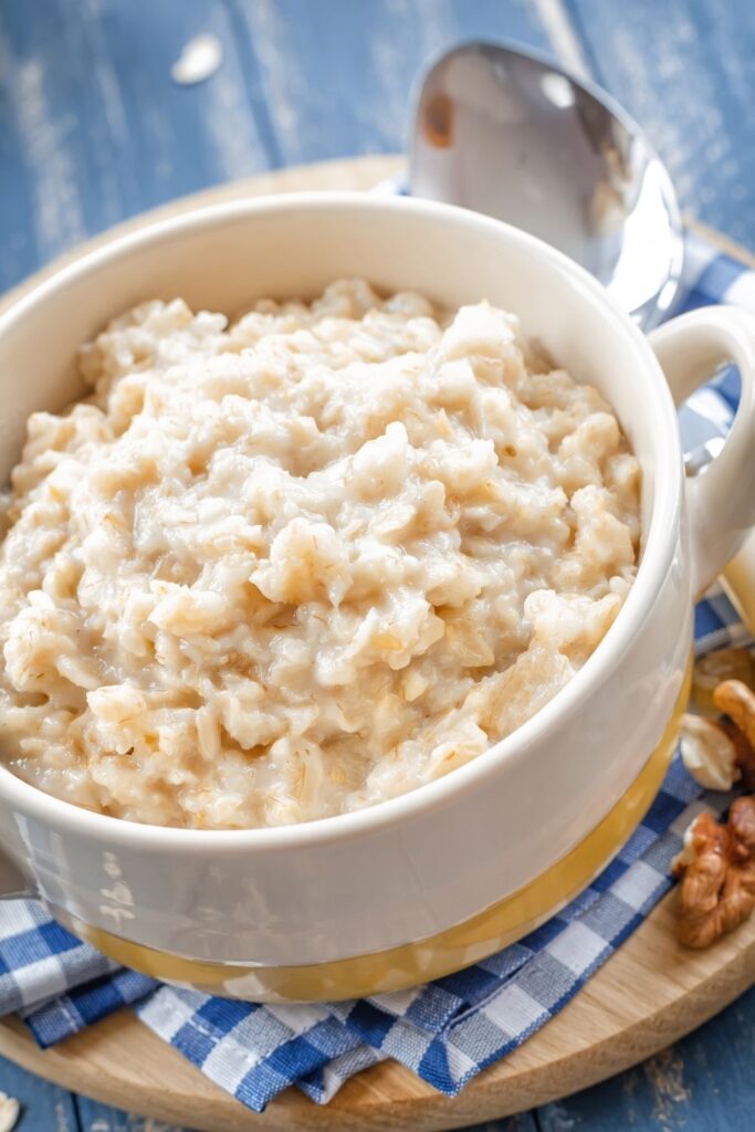 oatmeal in bowl for breakfast