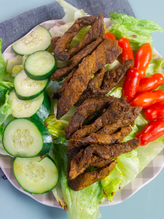 Salad with Shawarma Beef Story
