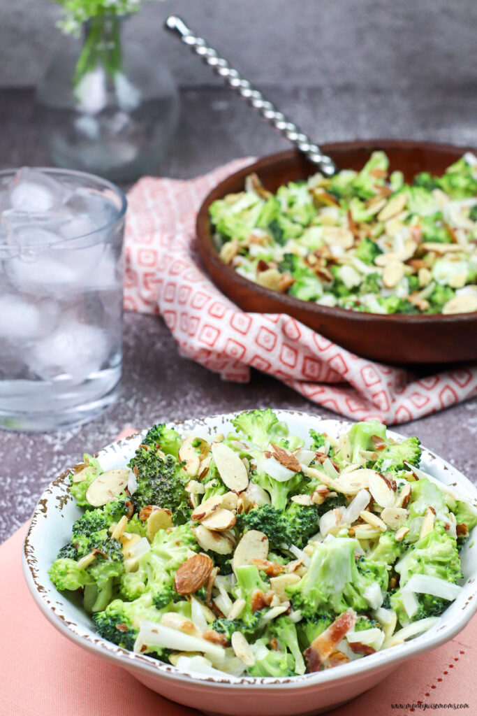 a look at the finished bacon broccoli salad recipe in bowls ready to eat