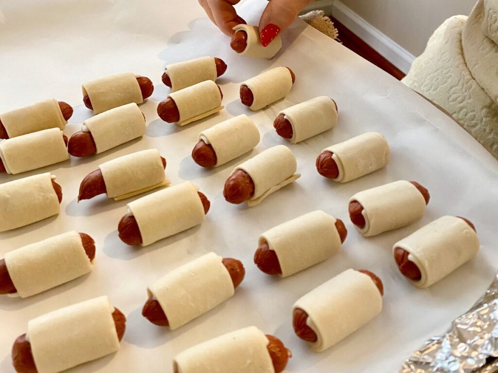 making pigs in a blanket