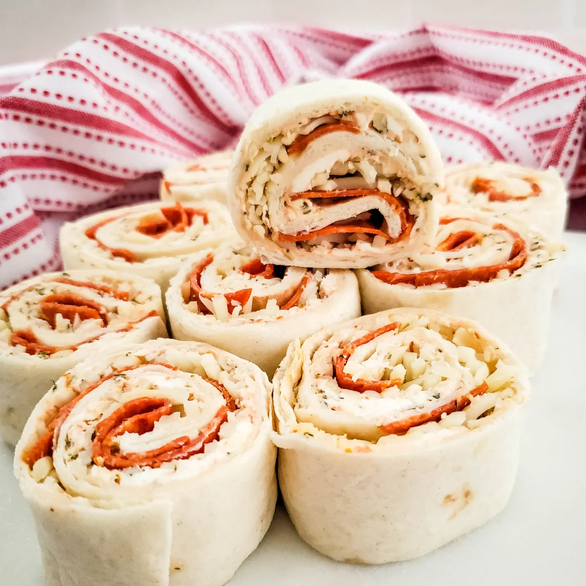 cold pepperoni pinwheel appetizer