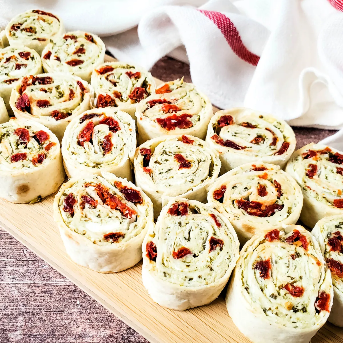 Pesto Sun Dried Tomato Pinwheels
