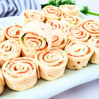 salmon cream cheese pinwheels with dill