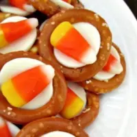 Easy Fall Pretzel Bites-Cover image