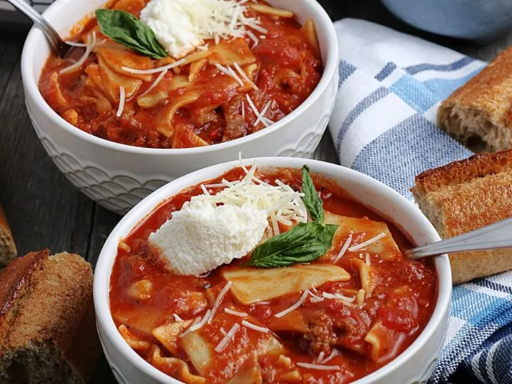Two bowls crock pot lasagna recipe soup